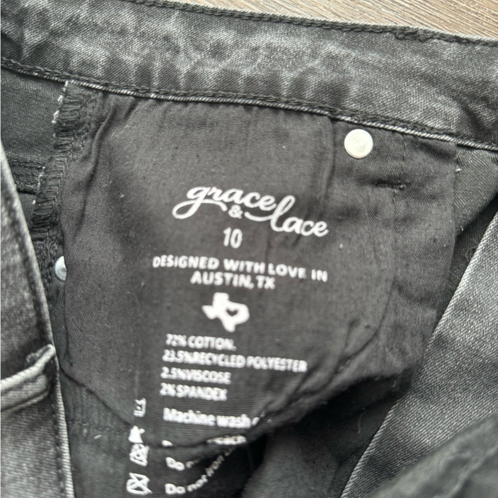 Grace & Lace button fly Black worn soft denim jeans. Eco friendly Sz 10 - Picture 4 of 6